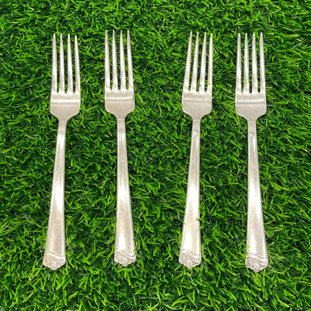 Holmes & Edwards Romance DeepSilver Inlaid Silverplate Dinner Forks Set‎ of 4